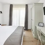 Grgo By 4* Tinjan