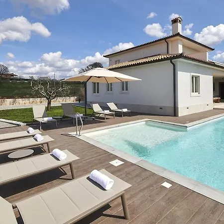 Grgo By 4* Tinjan